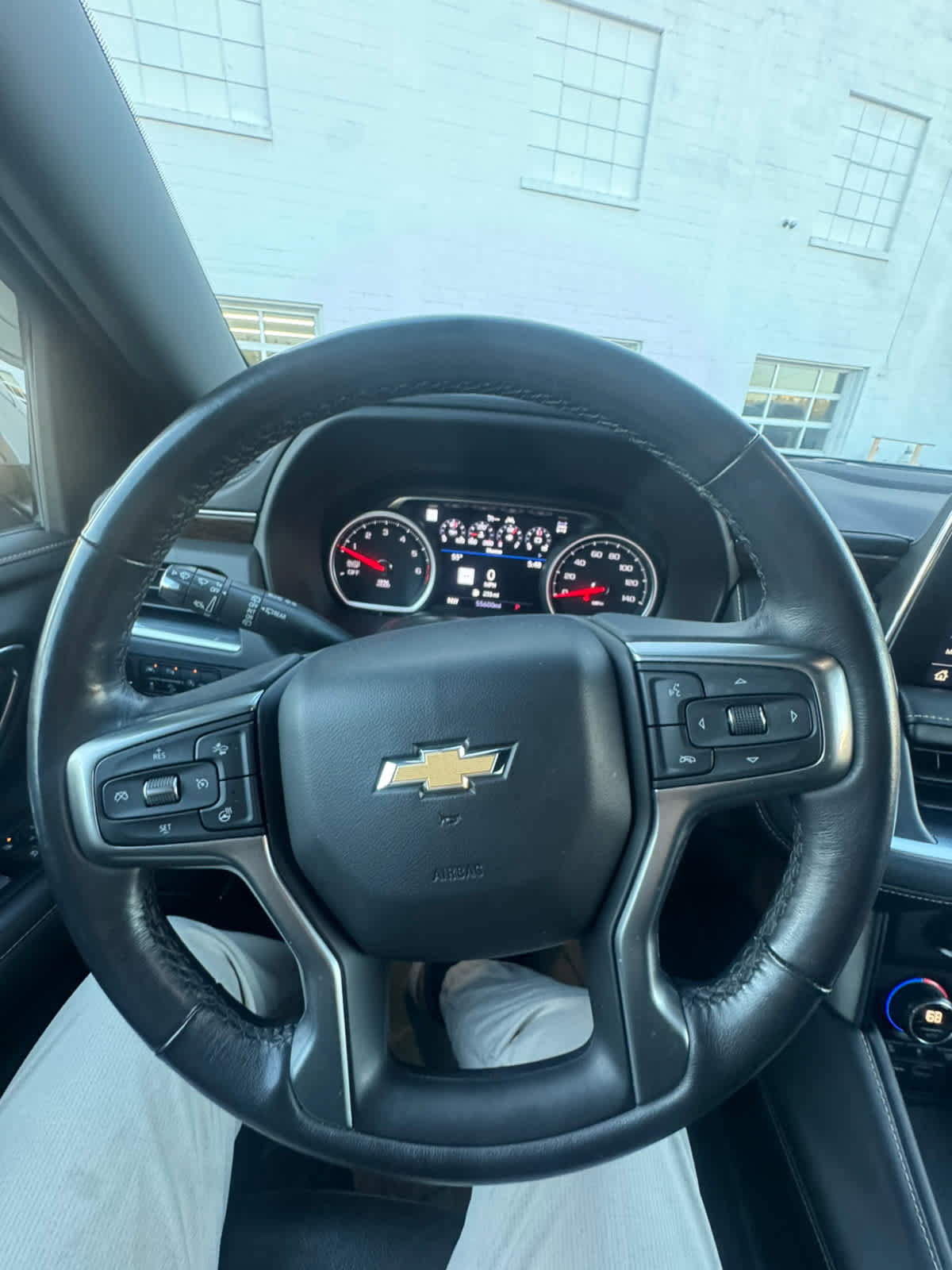 Used 2021 Chevrolet Tahoe Premier AWD/4WD image 9