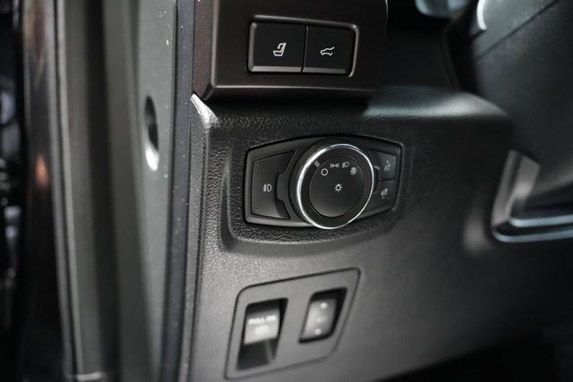 Used 2021 Ford Expedition Limited image 14