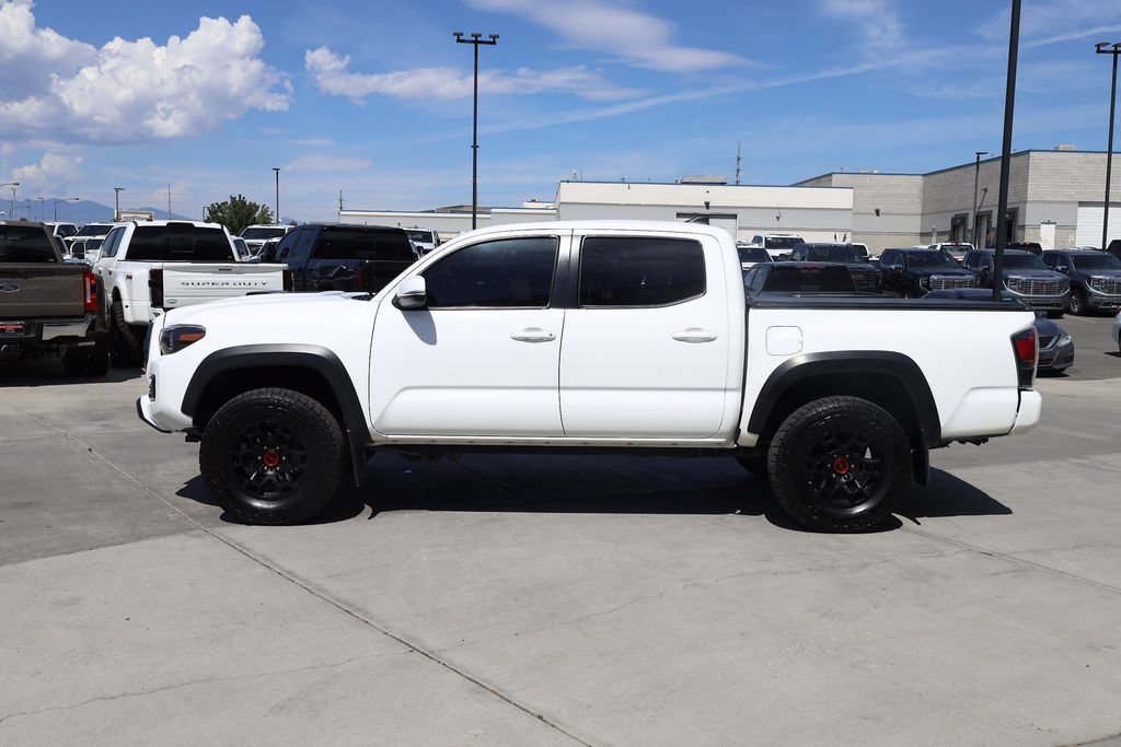 Used 2019 Toyota Tacoma TRD Pro AWD/4WD image 3
