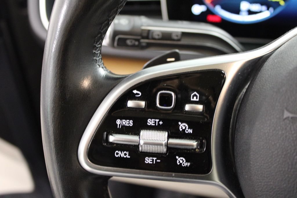 Certified 2023 Mercedes-Benz GLE 350 4MATIC w/ Premium Package image 23