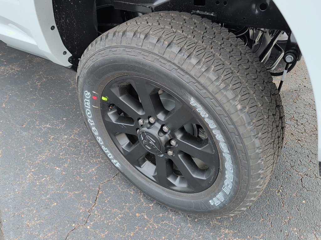 New 2027 RAM 2500 Laramie AWD/4WD image 13