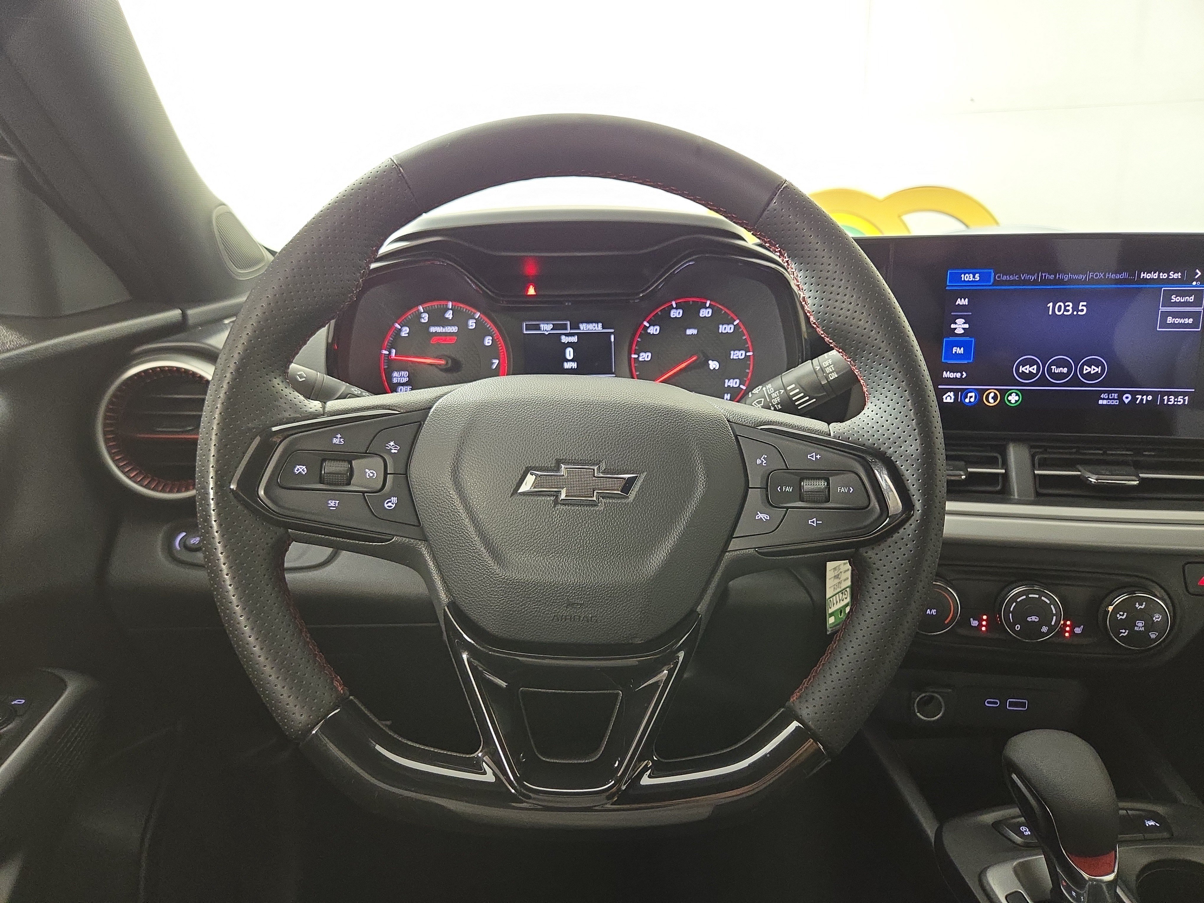 Certified 2024 Chevrolet Trax RS w/ Driver Confidence Package FWD image 14