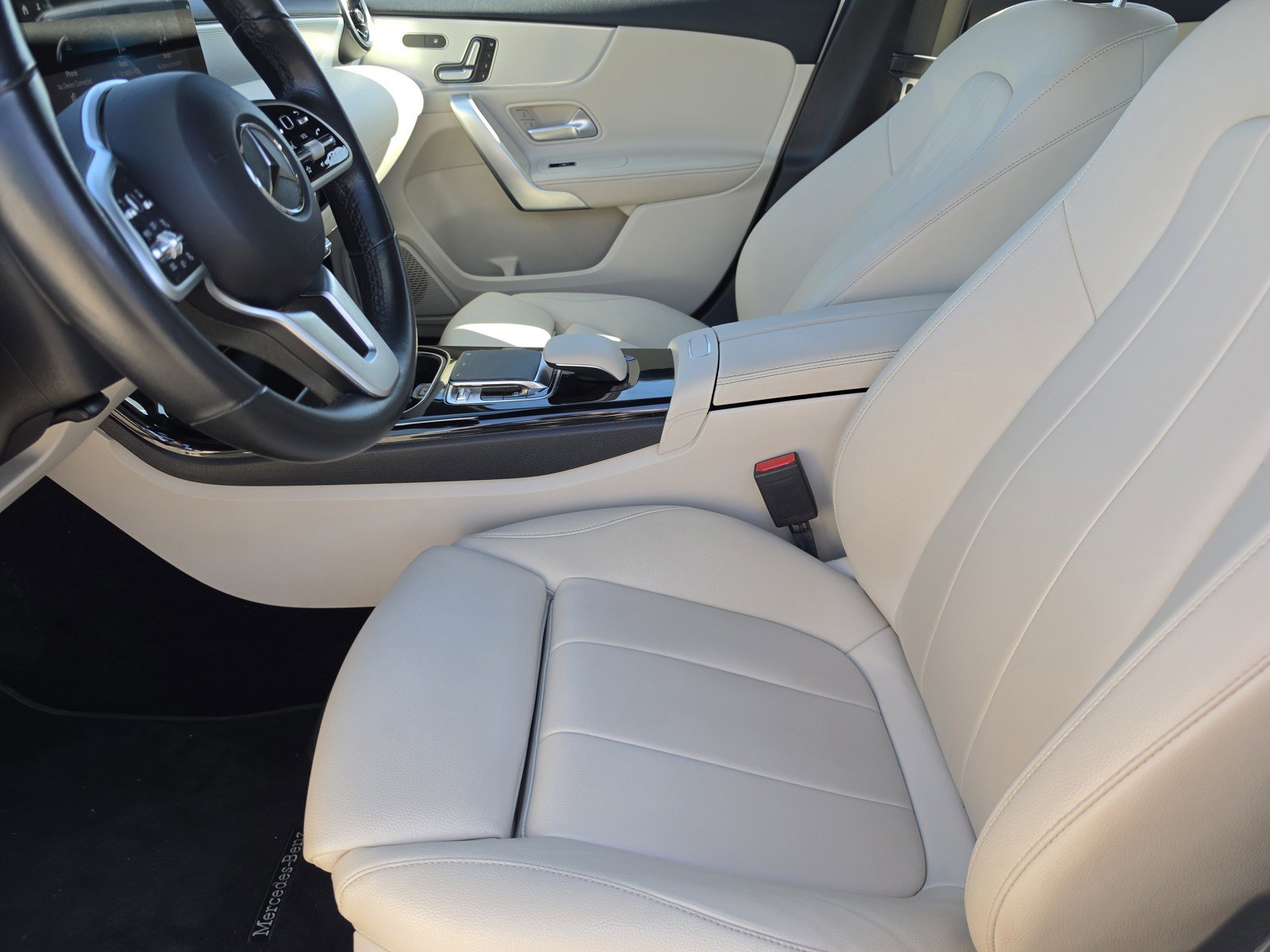 Used 2019 Mercedes-Benz A 220 image 10