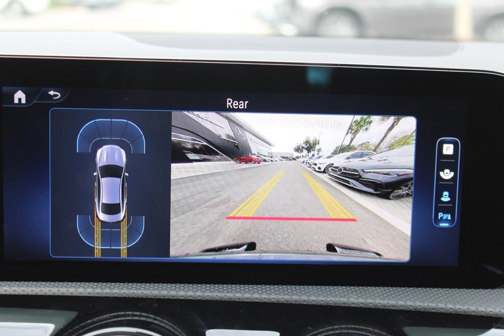 Used 2024 Mercedes-Benz CLA 250 image 33