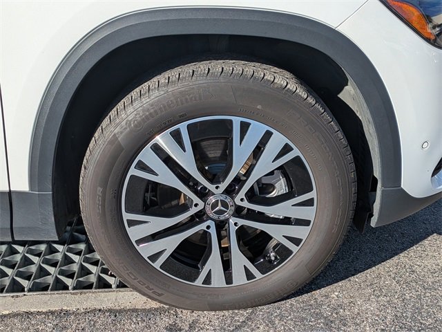 Used 2025 Mercedes-Benz GLA 250 4MATIC image 9