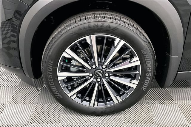 New 2026 Nissan Pathfinder Platinum w/ Lighting Package AWD/4WD image 13