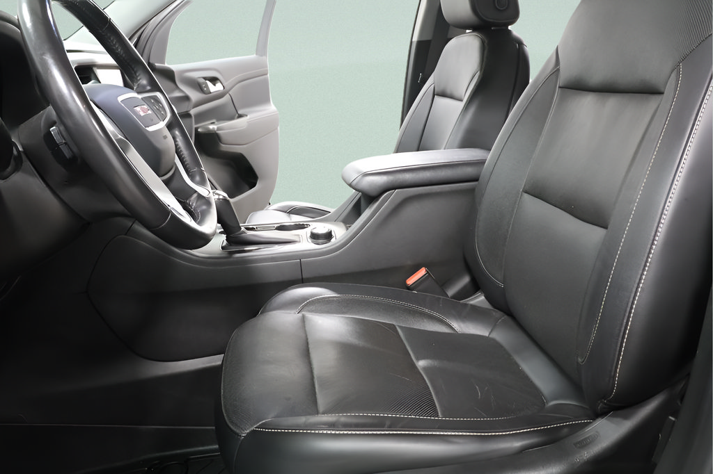 Used 2019 GMC Acadia SLT w/ LPO, Floor Liner Package FWD image 21