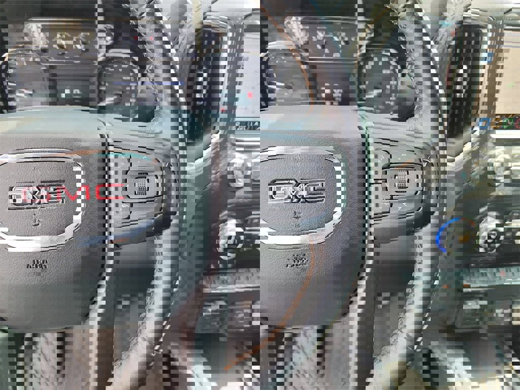 Used 2020 GMC Sierra 1500 AT4 w/ AT4 Premium Package image 27