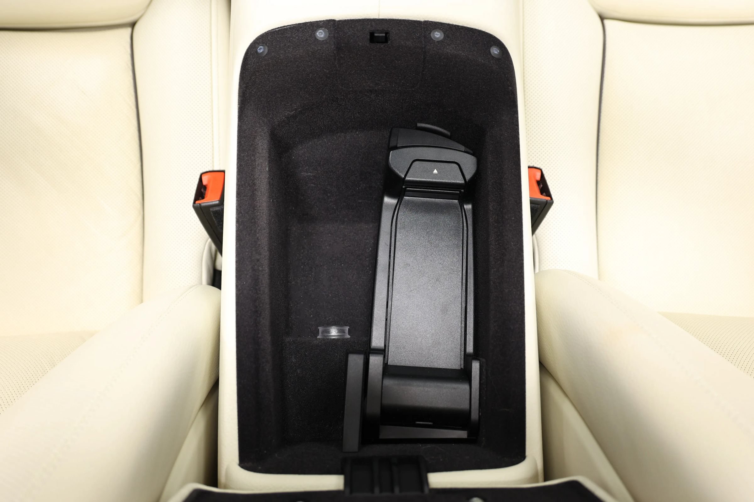 Used 2016 Rolls-Royce Ghost RWD image 49