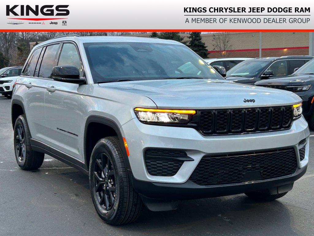 New 2025 Jeep Grand Cherokee 4WD
