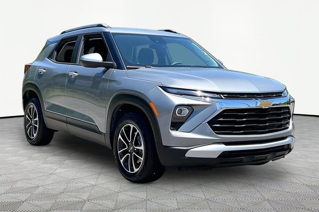 Used 2025 Chevrolet TrailBlazer LT