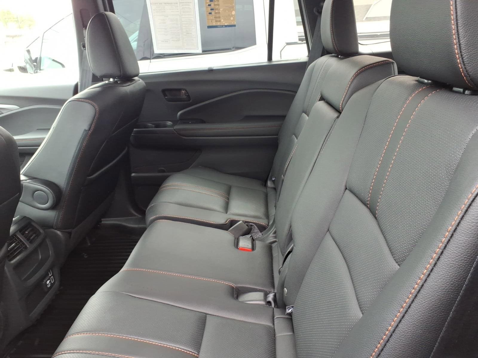 Used 2023 Honda Passport TrailSport image 8