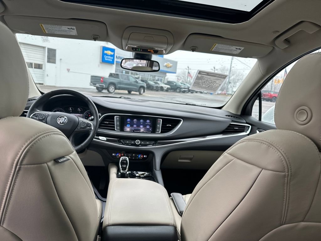 Used 2020 Buick Enclave Premium w/ Sun and Sites Package image 25