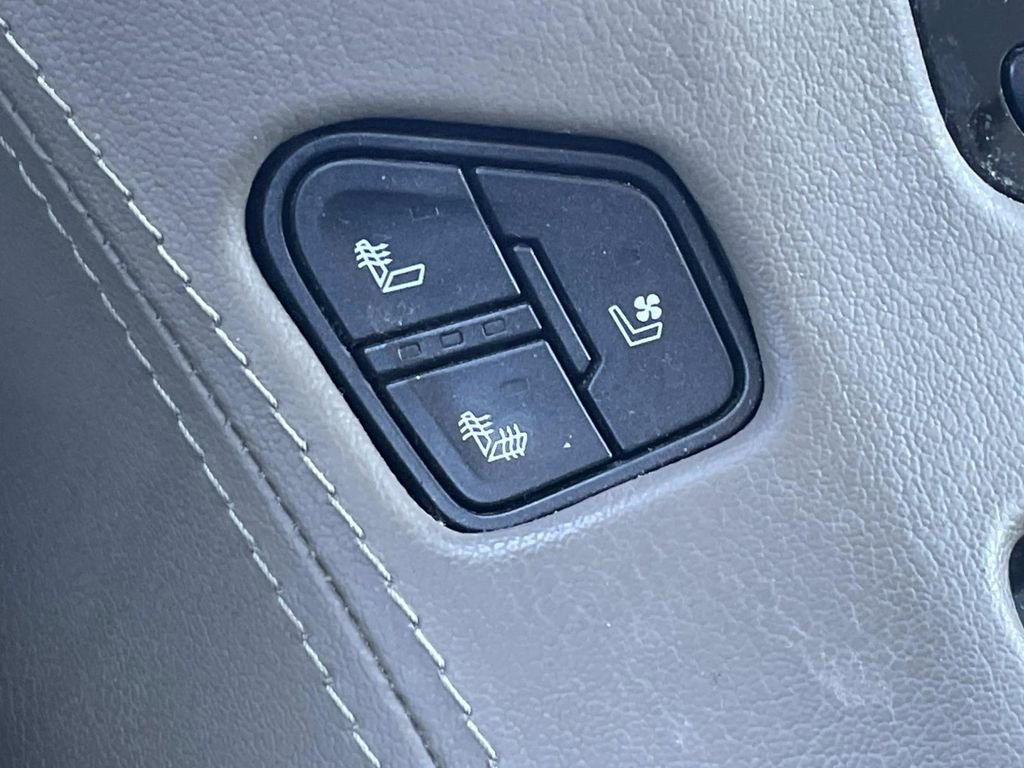 Used 2019 GMC Yukon SLT w/ Open Road Package image 27