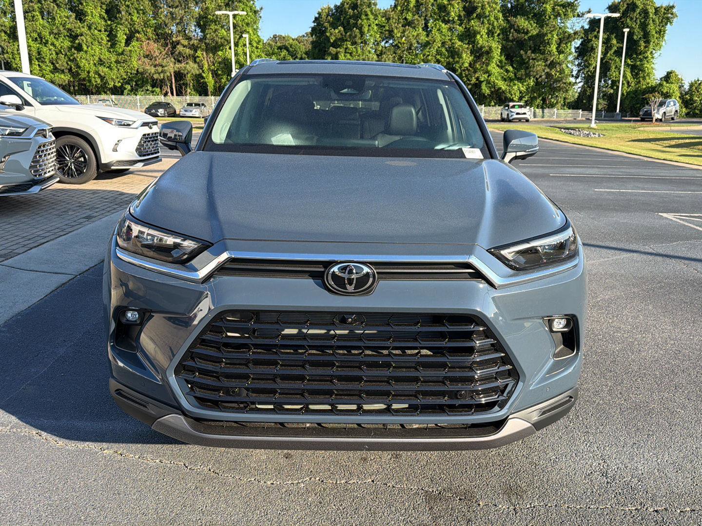New 2026 Toyota Grand Highlander Limited AWD/4WD image 9