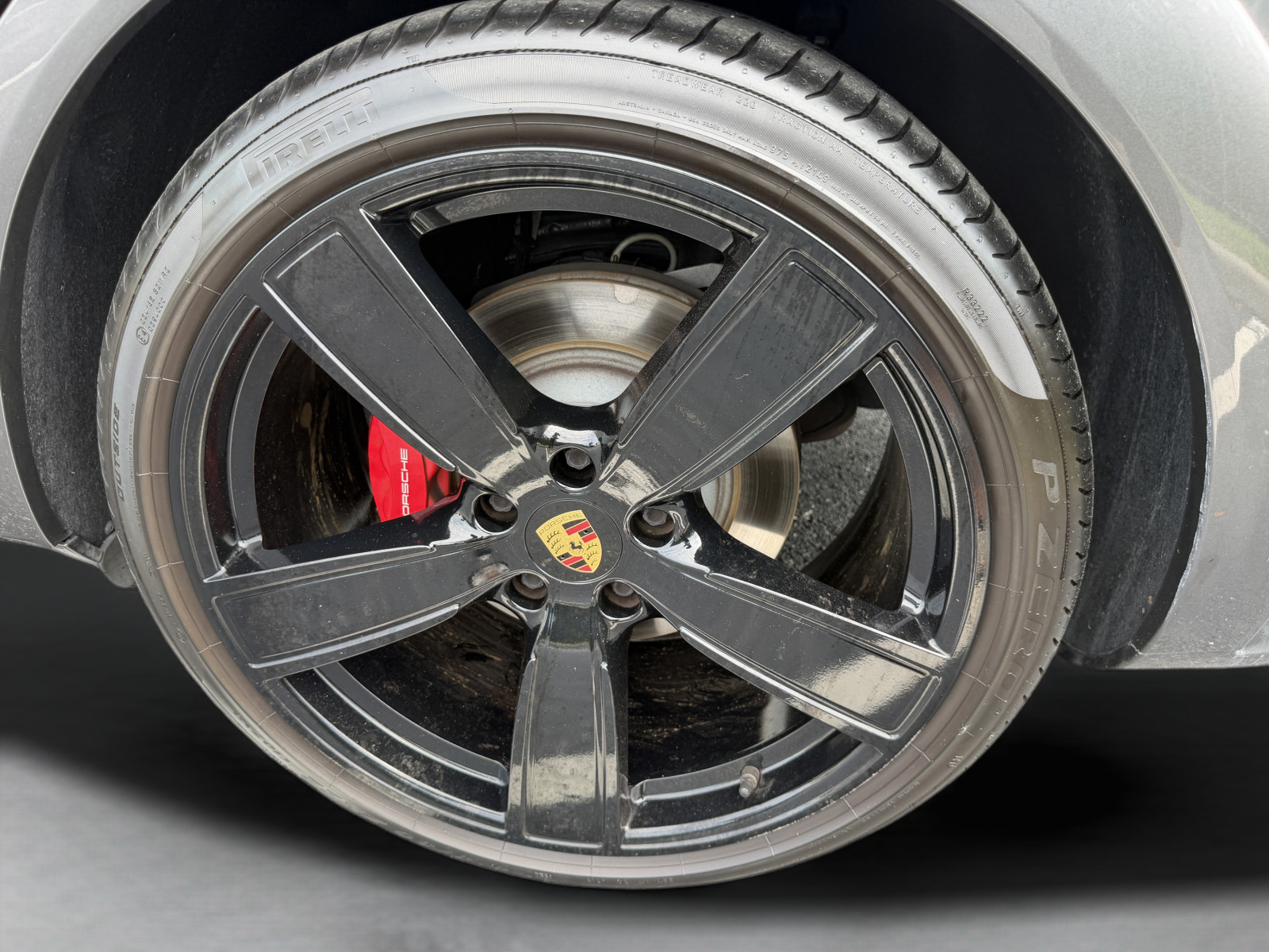 Certified 2022 Porsche Cayenne GTS AWD/4WD image 10