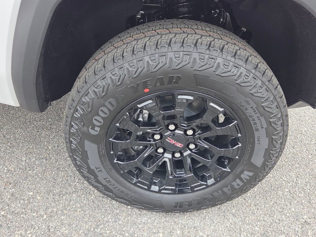 New 2026 GMC Canyon Elevation image 14
