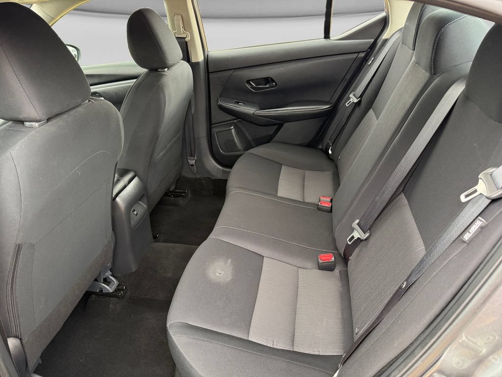 Used 2025 Nissan Sentra SV FWD image 35
