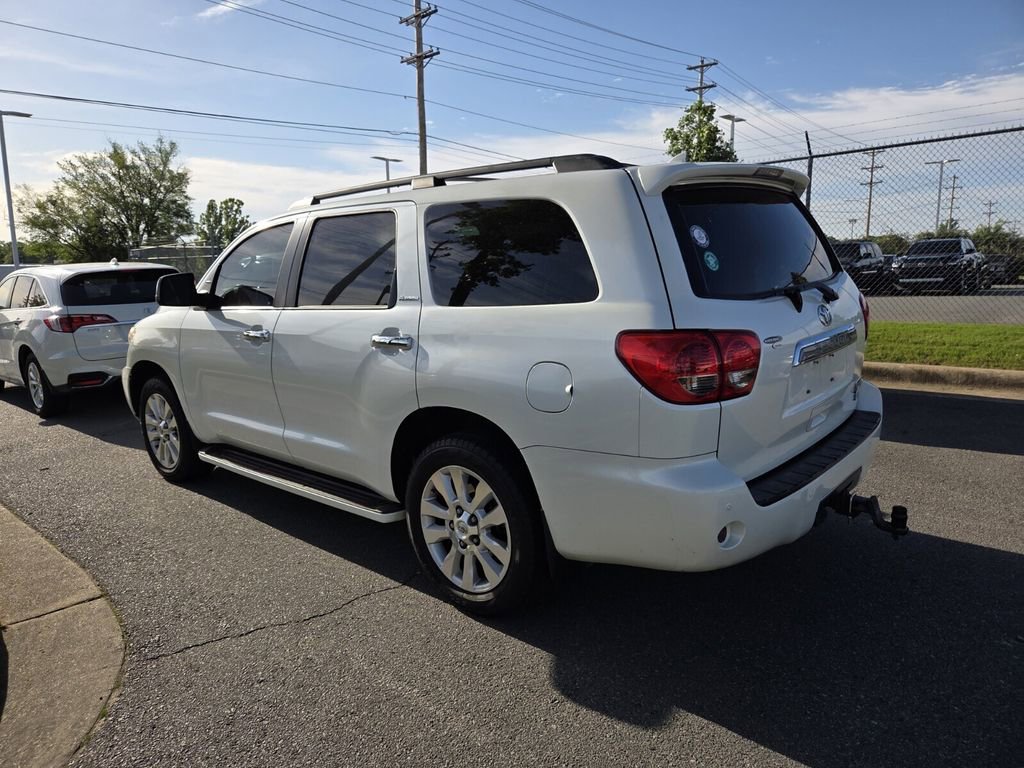 Used 2014 Toyota Sequoia Platinum AWD/4WD image 5