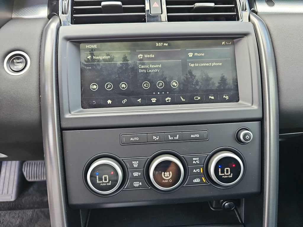 Used 2020 Land Rover Discovery Landmark AWD/4WD image 13