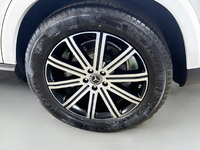 Used 2026 Mercedes-Benz GLE 350 4MATIC w/ Driver Assistance Package image 36