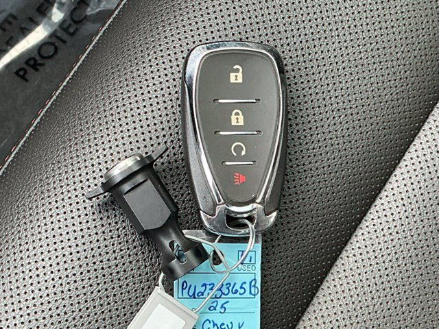 Used 2025 Chevrolet Trax RS w/ Driver Confidence Package FWD image 29