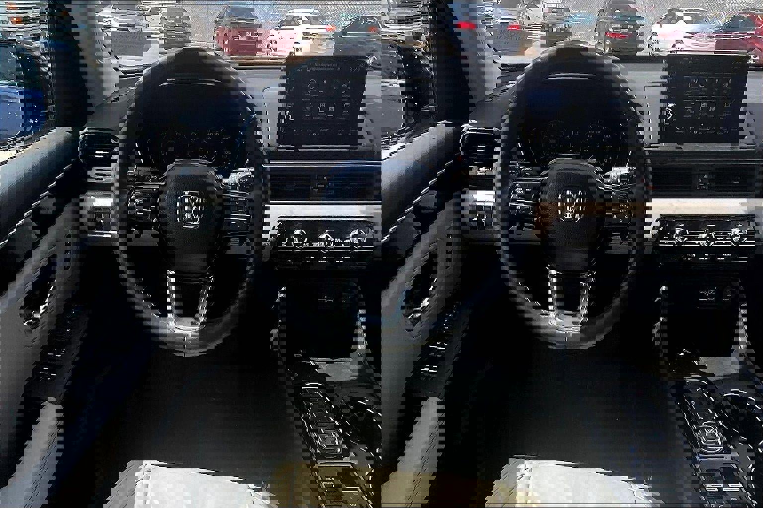 Used 2025 Honda Pilot EX-L image 5