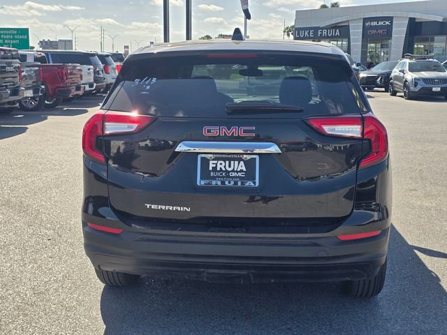 Used 2023 GMC Terrain SLE image 6