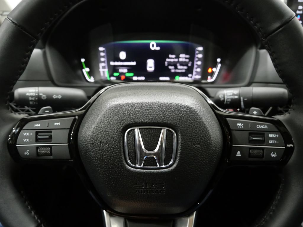 Used 2025 Honda Accord Touring image 16