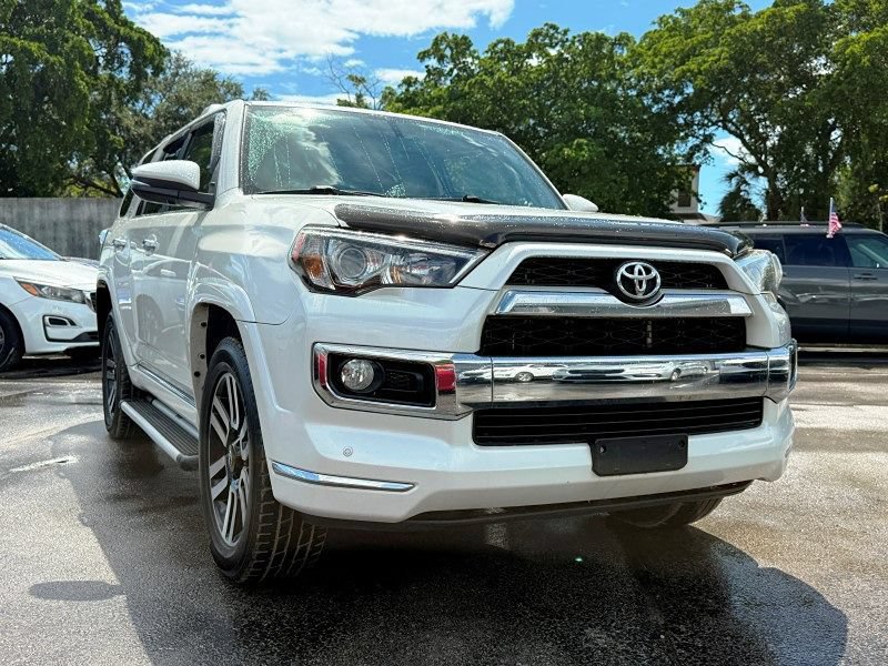 Used 2016 Toyota 4Runner Limited AWD/4WD image 3
