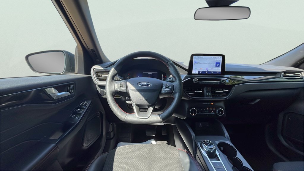 Used 2025 Ford Escape ST-Line FWD image 11