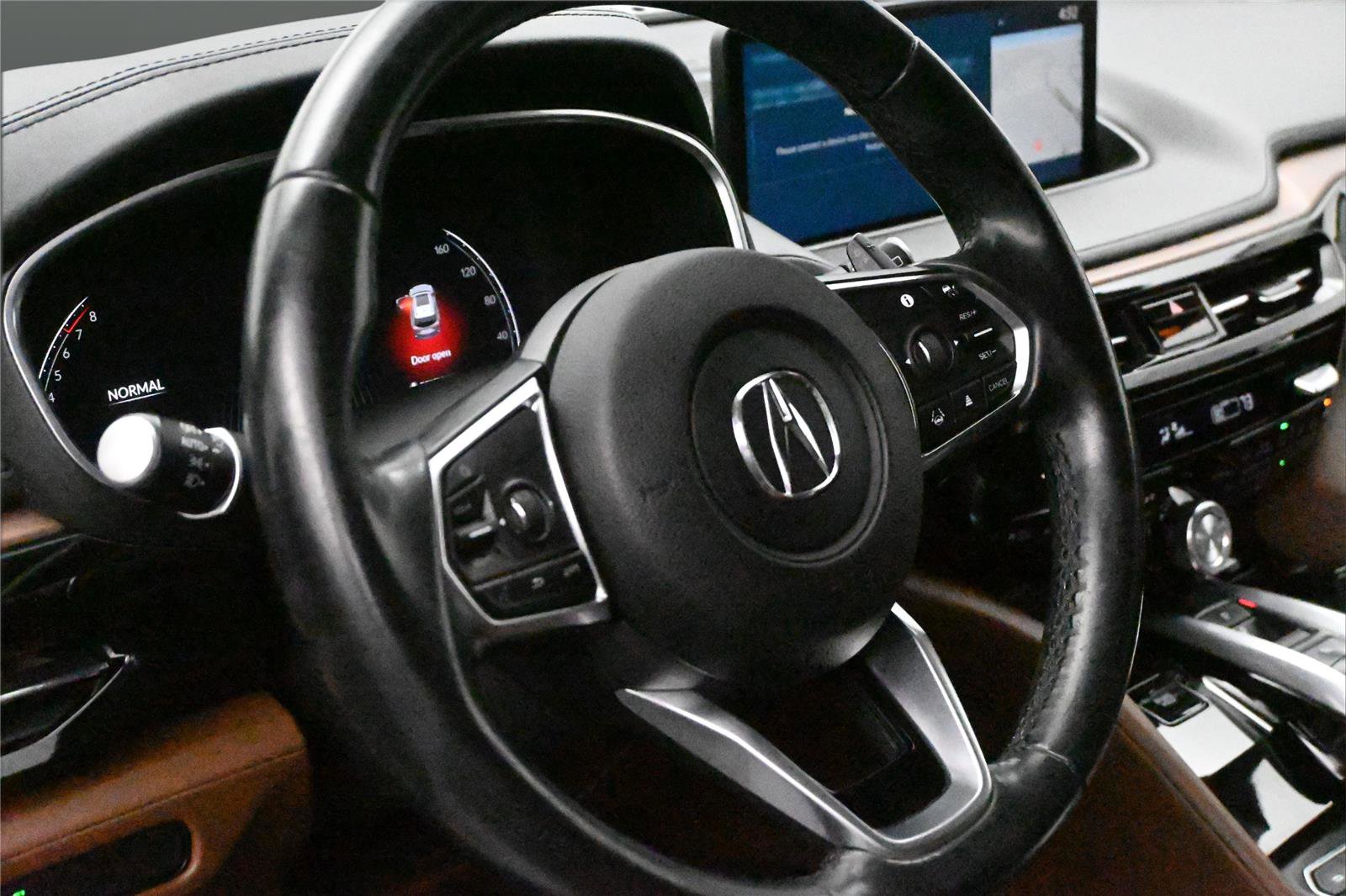 Certified 2022 Acura MDX SH-AWD w/ Technology Package image 9