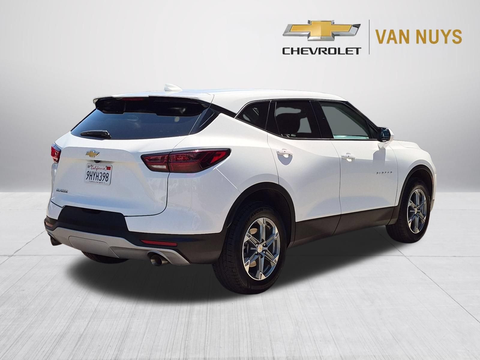 Used 2024 Chevrolet Blazer LT w/ LPO, Cargo Package FWD image 5