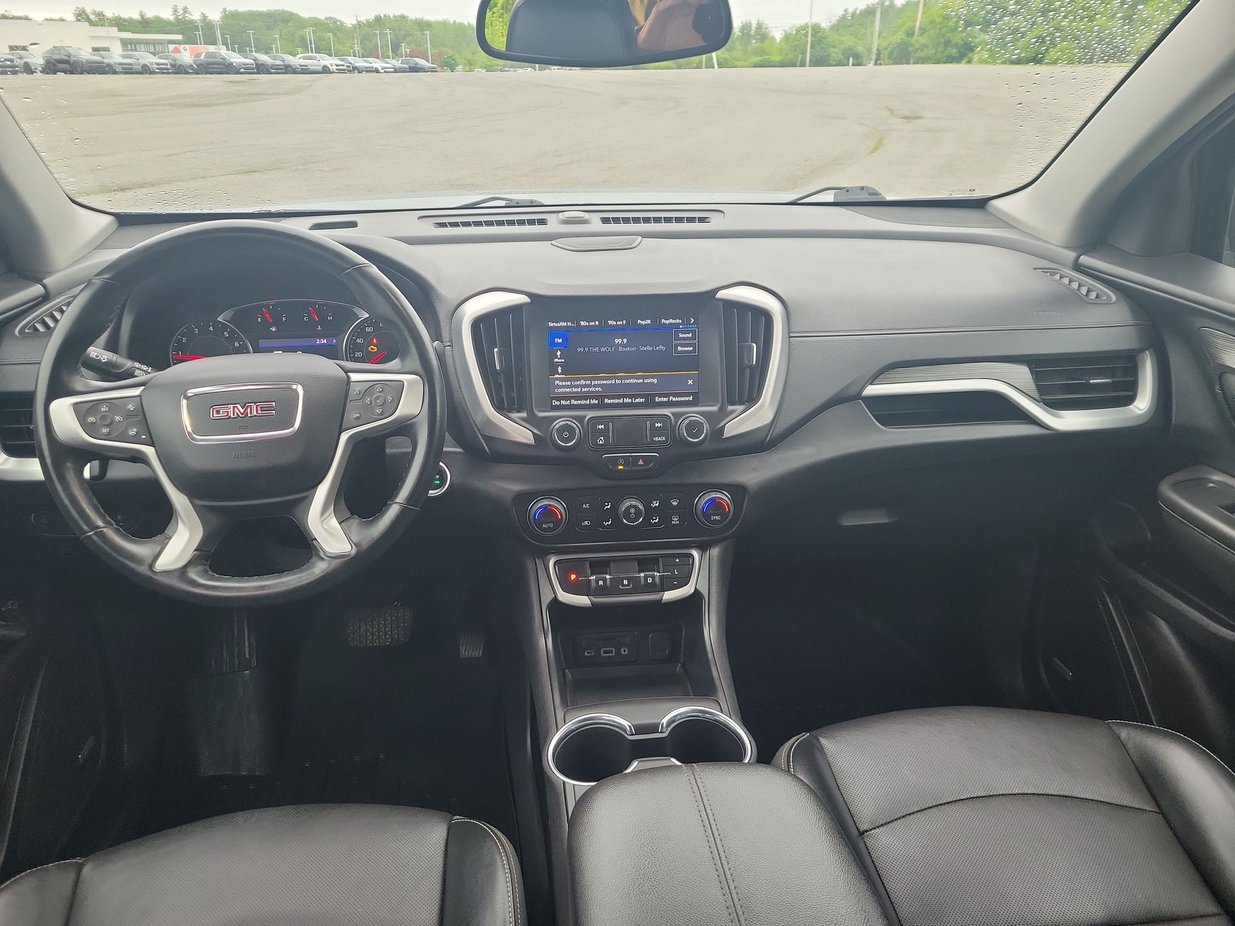 Used 2023 GMC Terrain SLT w/ Infotainment Package II AWD/4WD image 18
