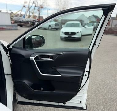 Used 2019 Toyota RAV4 XLE Premium w/ Cold Weather Package image 29