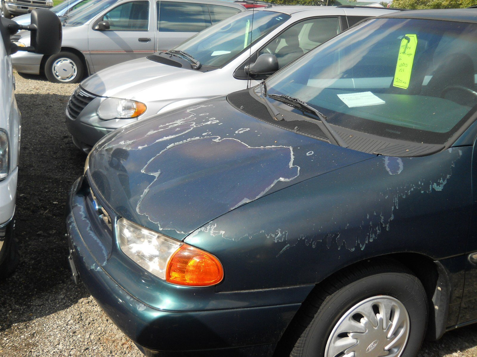 Used 1998 Ford Windstar GL FWD image 1