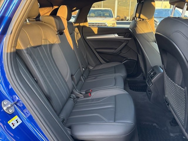 Used 2022 Audi Q5 2.0T Premium Plus w/ Premium Plus Package image 11