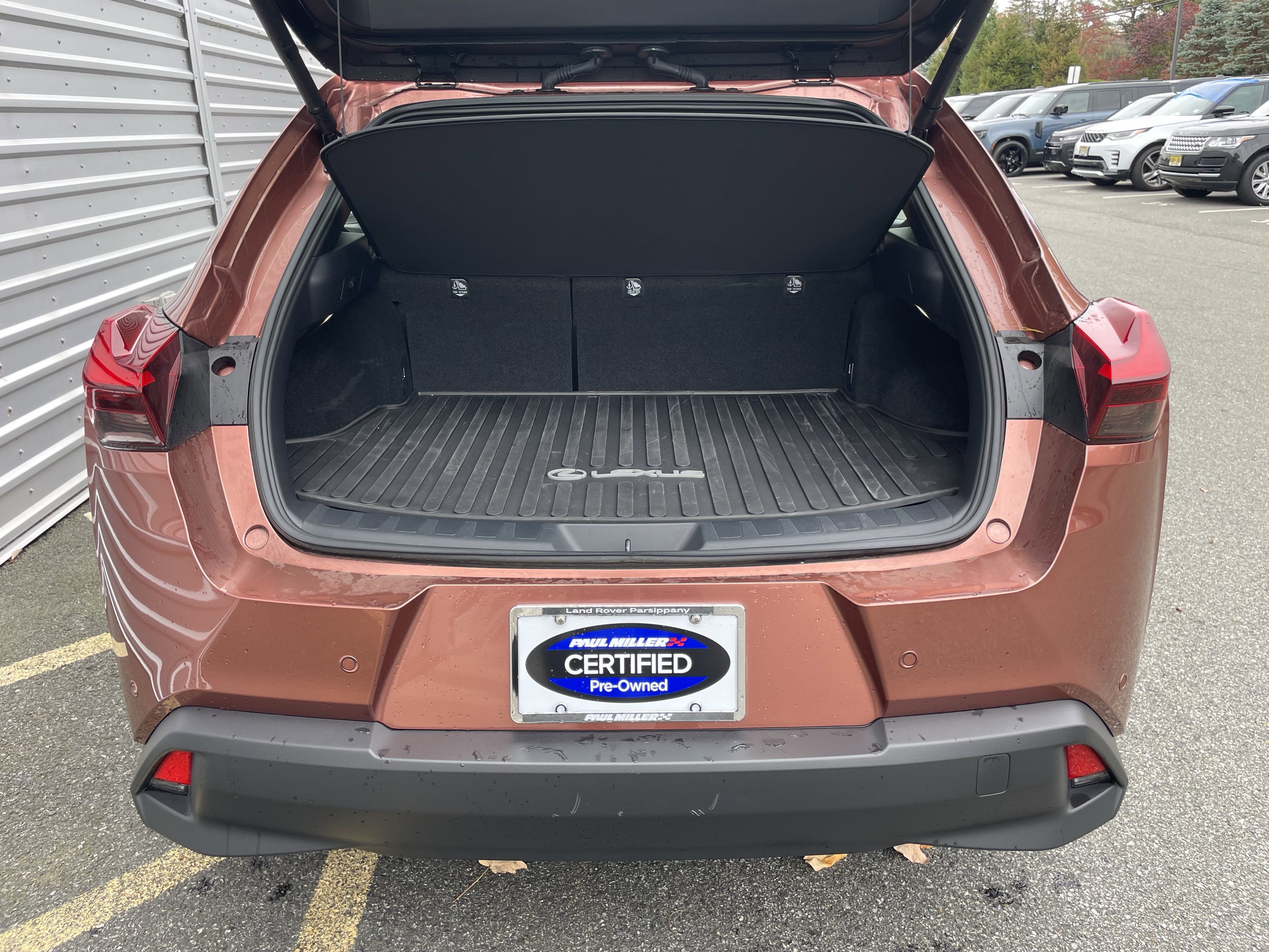 Used 2025 Lexus UX 300h AWD image 36
