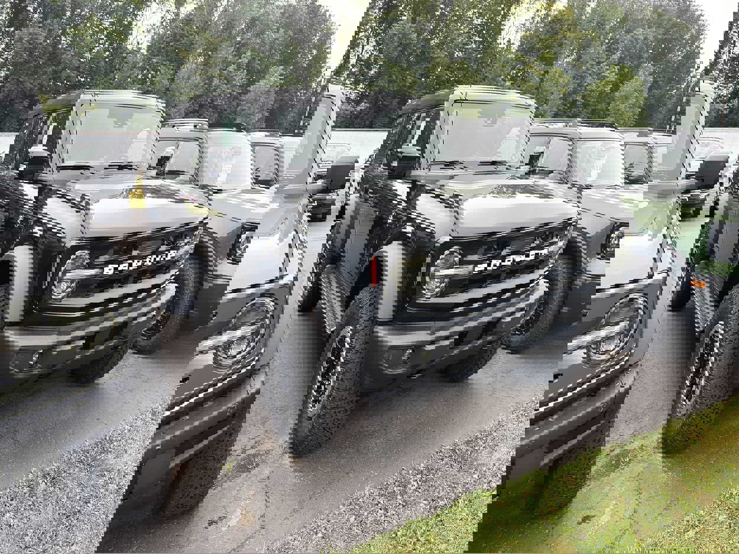 New 2025 Ford Bronco Outer Banks w/ Sasquatch Package image 2