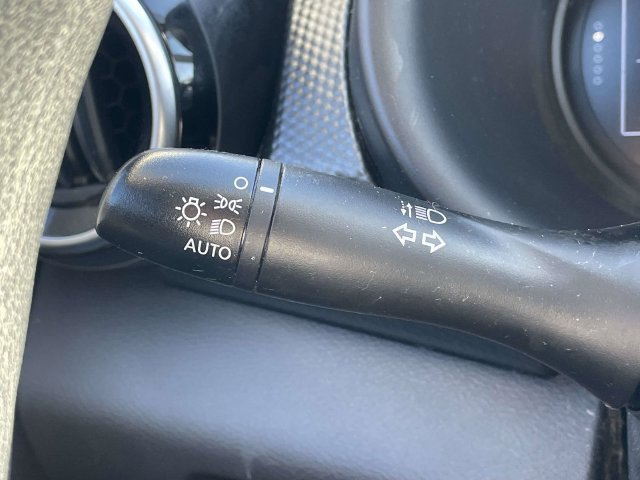 Used 2023 Nissan Kicks SV FWD image 25