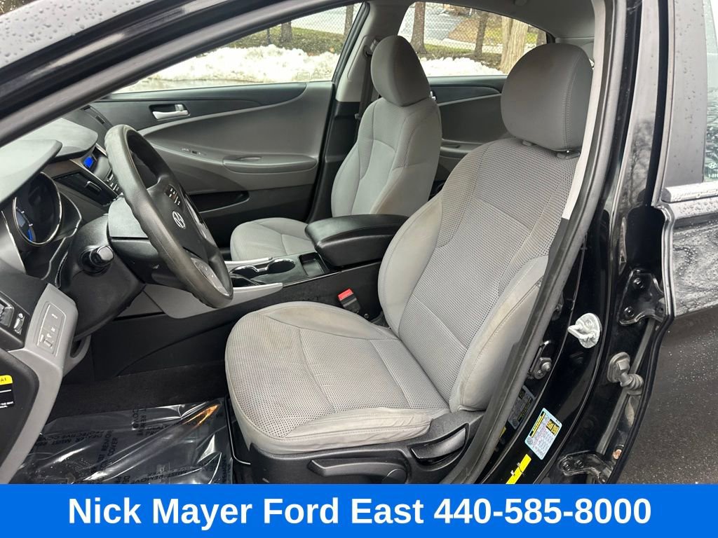 Used 2013 Hyundai Sonata GLS image 19