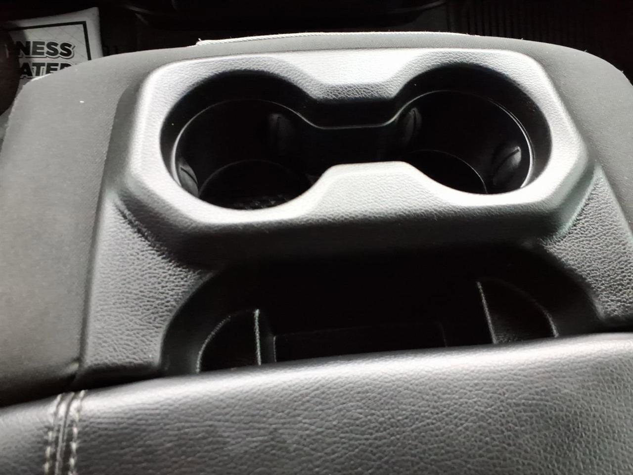 Used 2022 RAM 1500 Big Horn AWD/4WD image 13