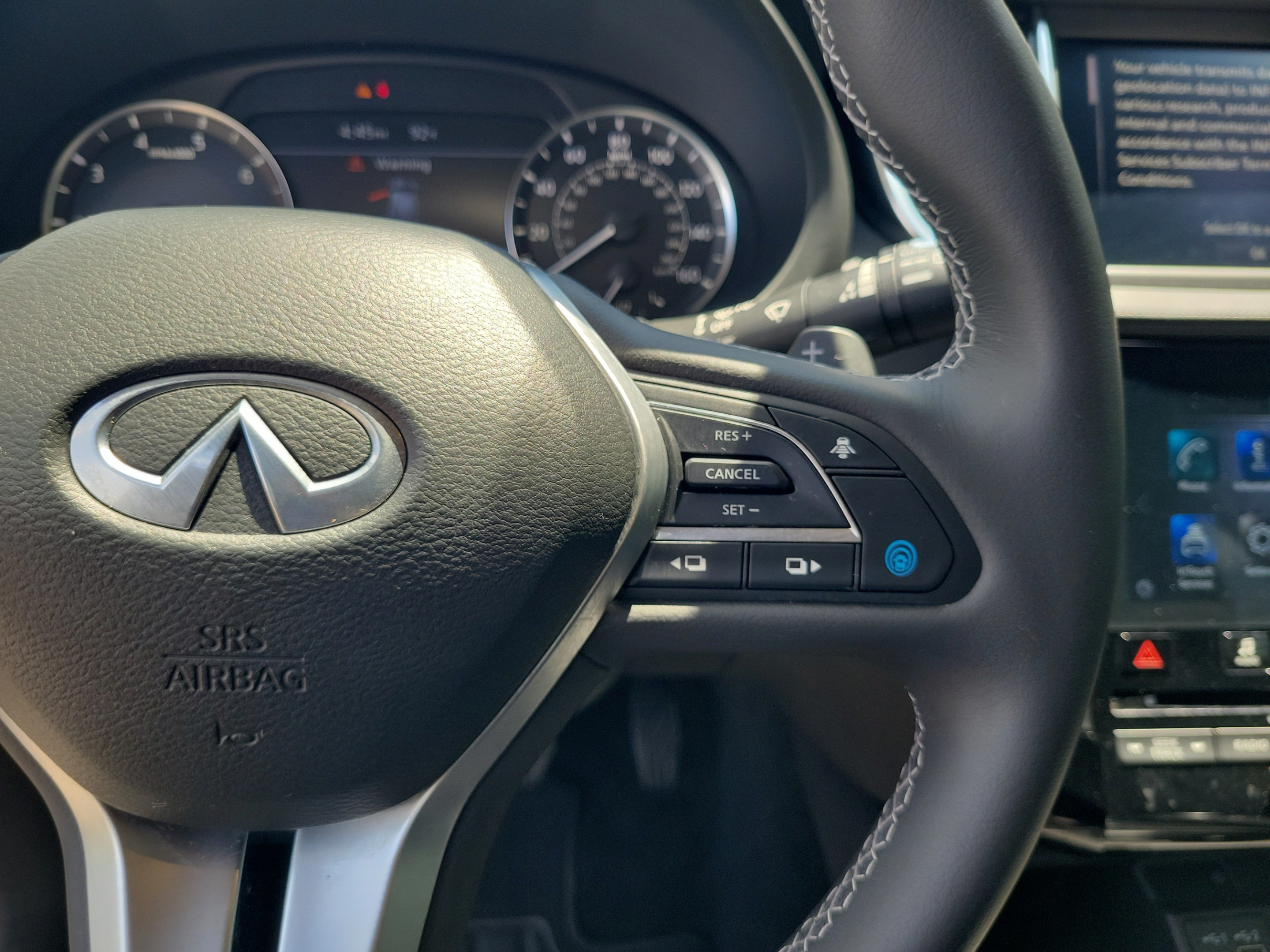 Certified 2023 INFINITI QX50 Luxe FWD image 15