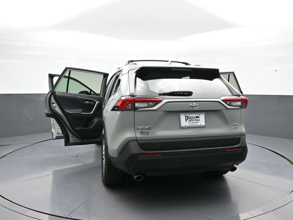 Certified 2020 Toyota RAV4 XLE Premium AWD/4WD image 48