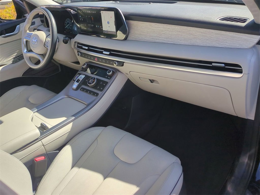 Used 2023 Hyundai Palisade Calligraphy image 29