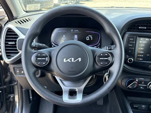 Used 2024 Kia Soul LX w/ Option Group 015 FWD image 18
