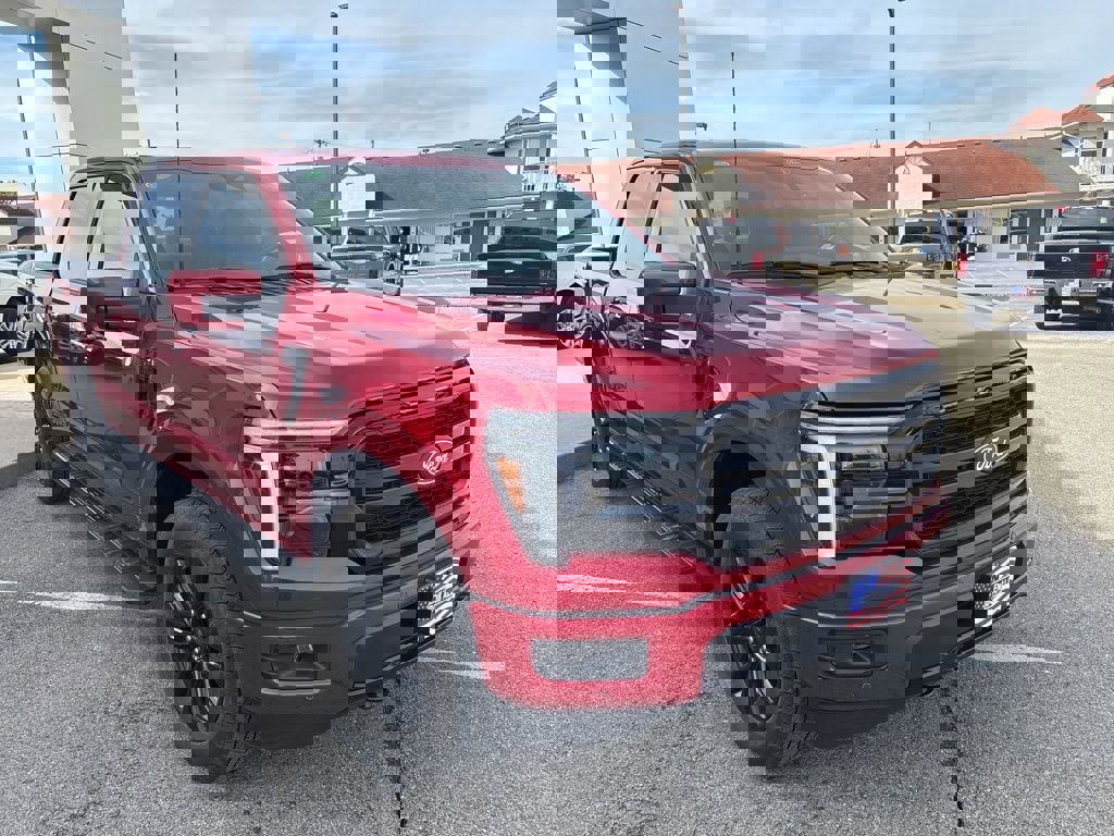 Used 2025 Ford F150 Lariat w/ Equipment Group 501A Mid image 18