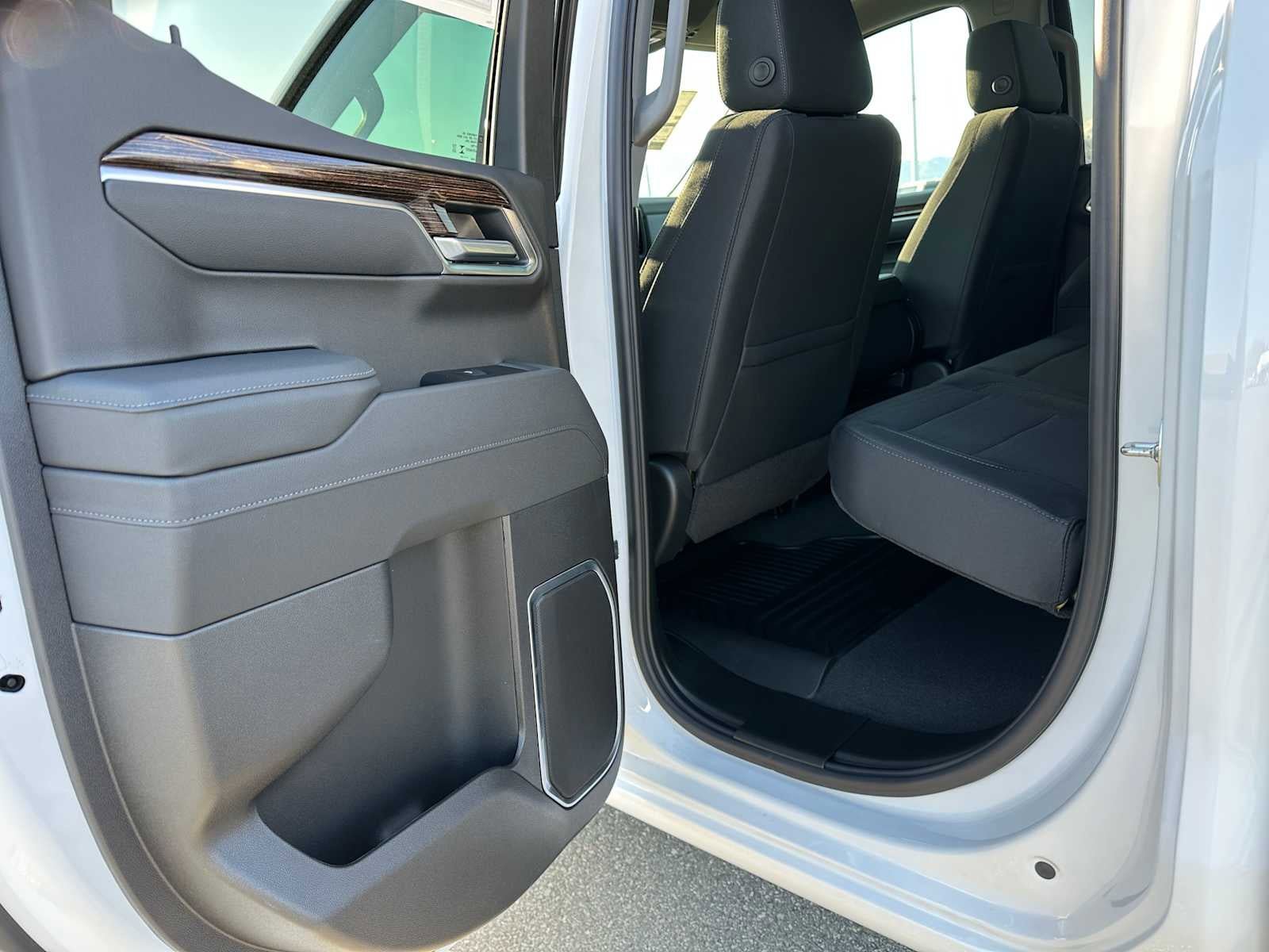 New 2026 GMC Sierra 1500 Elevation AWD/4WD image 15