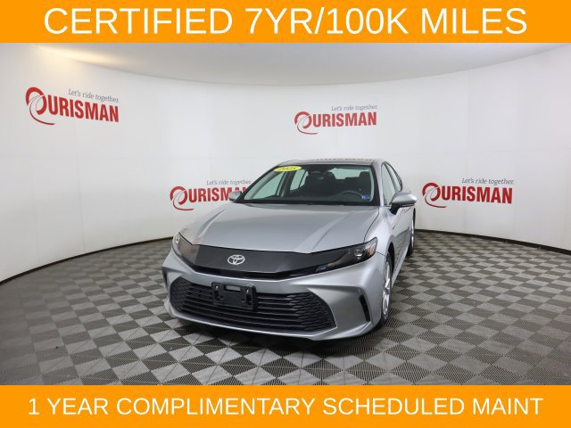 Used 2025 Toyota Camry LE FWD image 1