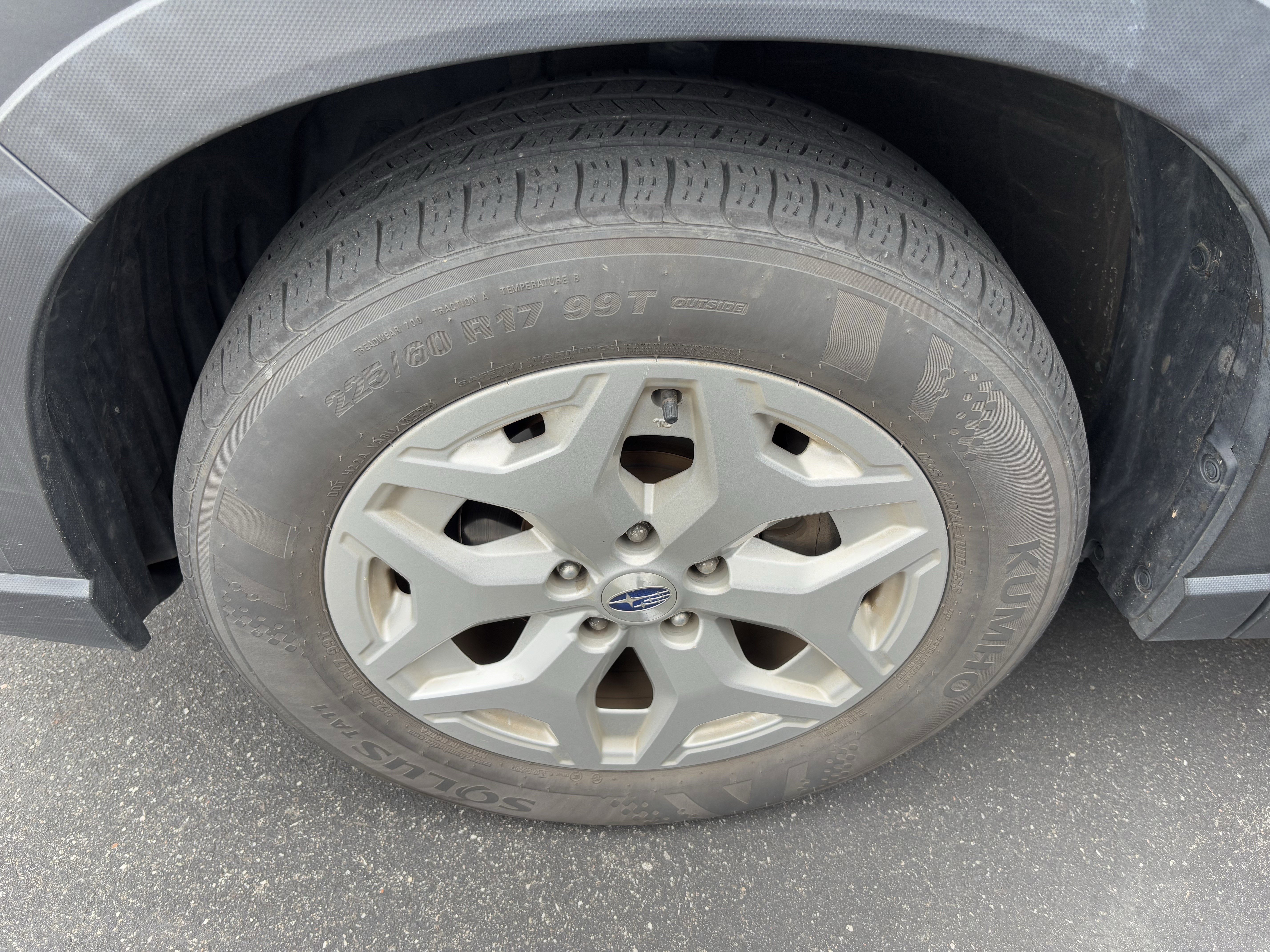 Used 2020 Subaru Forester w/ Alloy Wheel Package AWD/4WD image 27